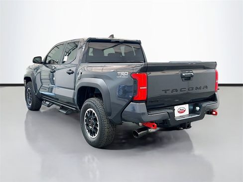New 2025 Toyota Tacoma TRD Off-Road image 6