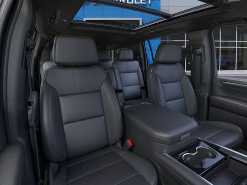 New 2026 Chevrolet Suburban RST w/ Comfort Package RWD image 16