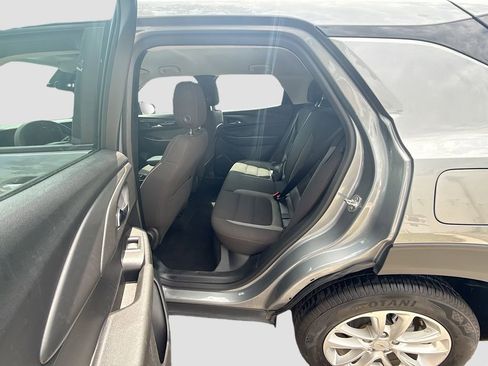 Used 2024 Chevrolet TrailBlazer LS FWD image 25