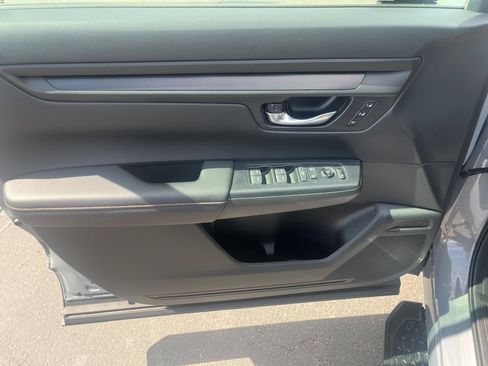 Used 2025 Honda CR-V Sport-L image 10