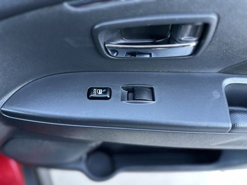 Used 2024 Mitsubishi Outlander Sport AWD image 32