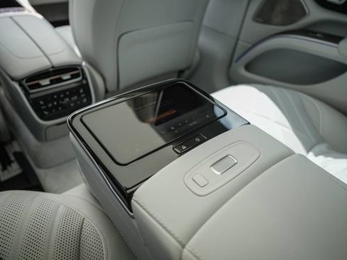 Certified 2024 Mercedes-Benz EQS 450+ Sedan image 36