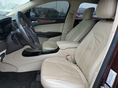 Used 2016 Lincoln MKC Reserve w/ Lincoln MKC Climate Package image 18