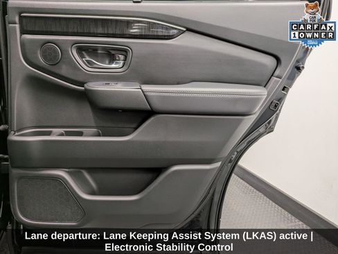 Used 2023 Honda Pilot Elite image 30