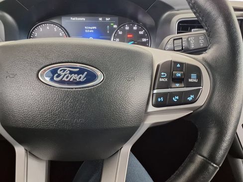 Used 2023 Ford Explorer XLT w/ Equipment Group 202A RWD image 27