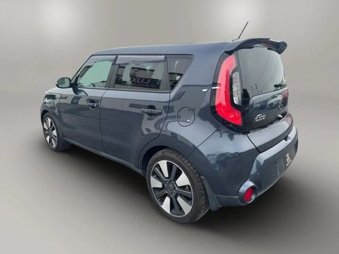 Used 2016 Kia Soul ! w/ Premium Package FWD image 8