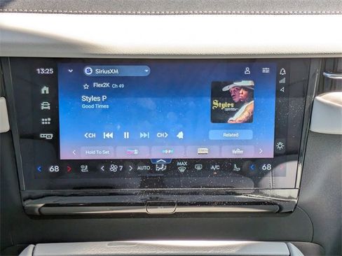 New 2025 Lincoln Navigator Reserve image 17