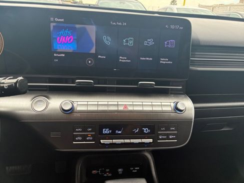 Used 2025 Hyundai Kona SEL image 17