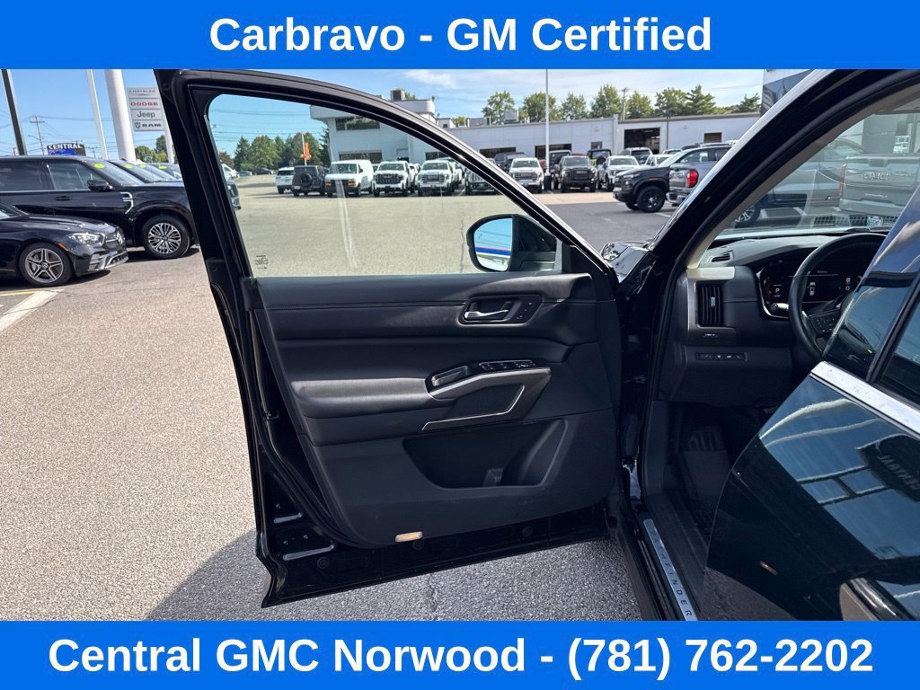 Used 2022 Nissan Pathfinder Platinum w/ Cargo Package AWD/4WD image 12