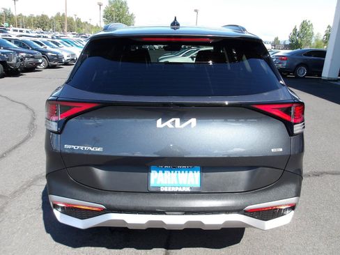 Used 2023 Kia Sportage EX w/ EX Premium Package AWD/4WD image 4
