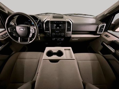 Used 2017 Ford F150 XLT AWD/4WD image 14
