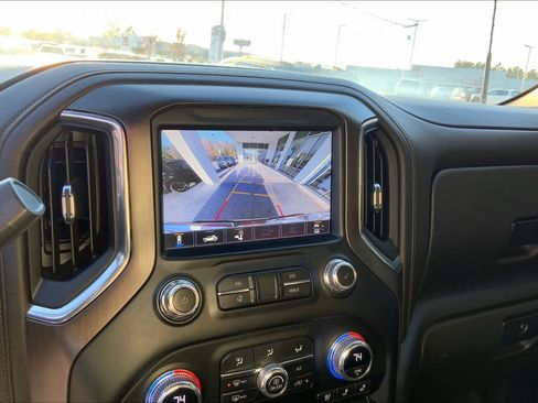 Used 2023 GMC Sierra 2500 AT4 w/ Gooseneck/5TH Wheel Package image 27