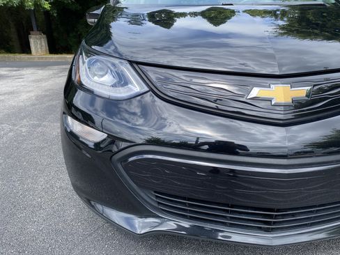Used 2020 Chevrolet Bolt LT FWD image 14