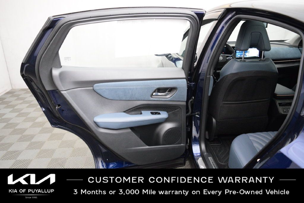 Used 2023 Nissan Ariya AWD/4WD image 11