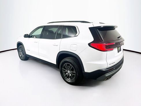 Used 2025 GMC Acadia Elevation image 5