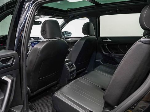 Used 2023 Volkswagen Tiguan SE R-Line FWD image 19