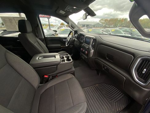Used 2021 Chevrolet Silverado 1500 LT image 13