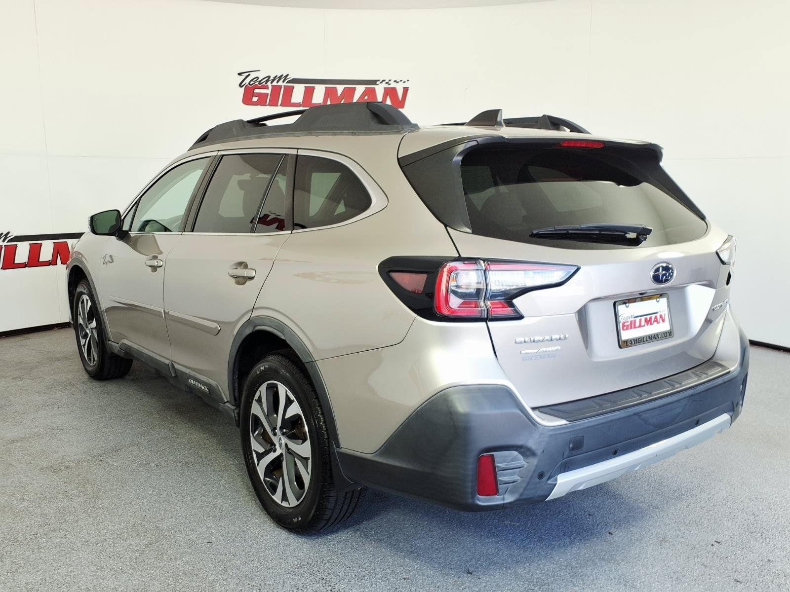 Used 2020 Subaru Outback Limited w/ Popular Package #2 AWD/4WD image 6