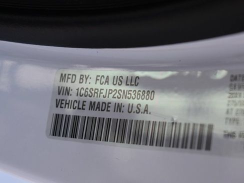 Used 2025 RAM 1500 Laramie w/ Sport Appearance Package AWD/4WD image 41