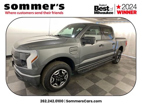 Used 2023 Ford F150 Lightning XLT image 7
