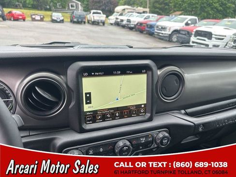 Used 2023 Jeep Wrangler Unlimited w/ Sun & Screen Package AWD/4WD image 20