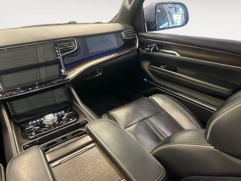 Used 2022 Jeep Grand Wagoneer Series II w/ Convenience Group III AWD/4WD image 11