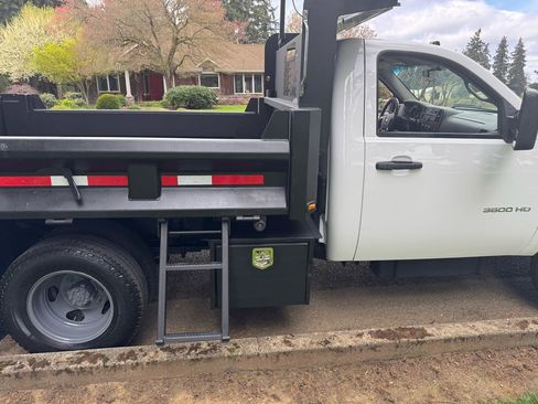 Used 2013 Chevrolet Silverado 3500 W/T RWD image 43