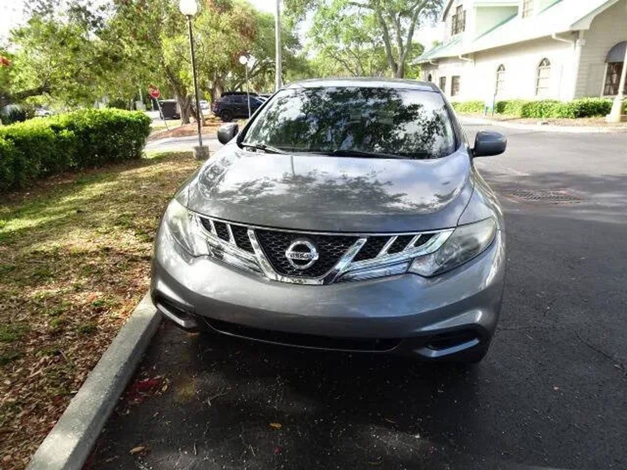 Used 2014 Nissan Murano S FWD image 4