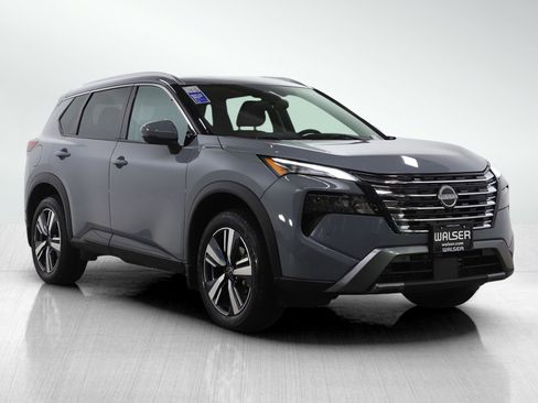 Used 2024 Nissan Rogue SL image 7