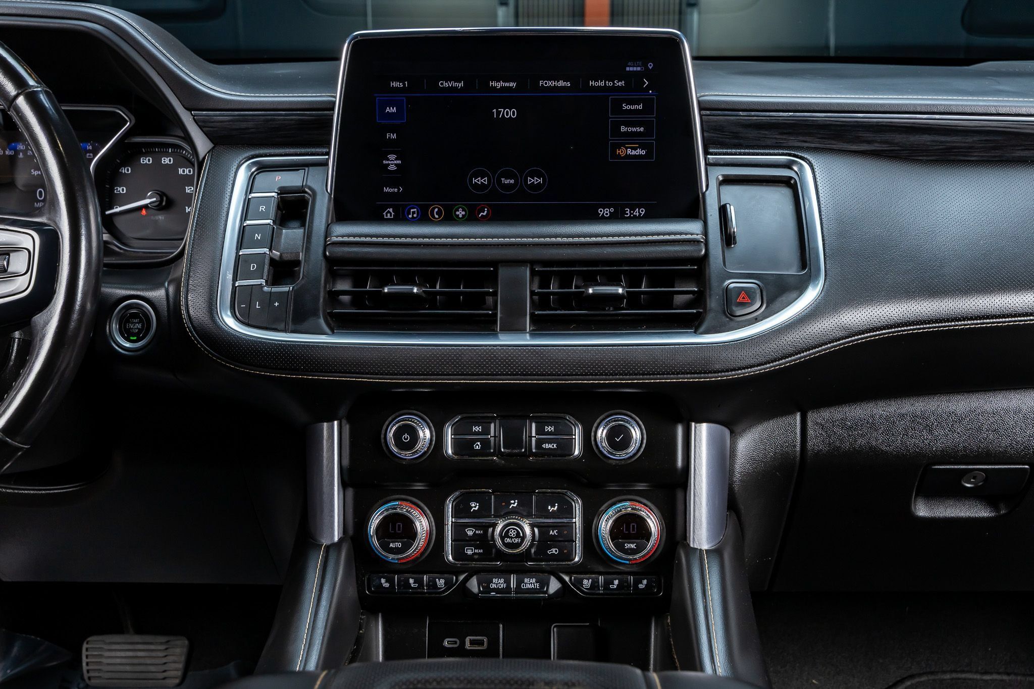 Used 2021 GMC Yukon XL SLT w/ SLT Luxury Package RWD image 20