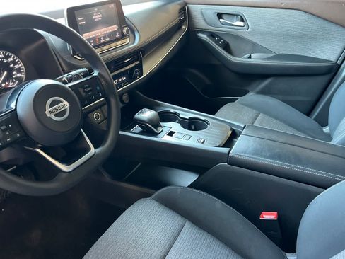 Used 2021 Nissan Rogue SV FWD image 14