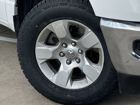 Used 2024 RAM 1500 Big Horn AWD/4WD image 10