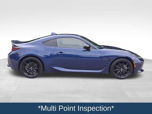Used 2023 Toyota GR86 Premium w/ ALL Weather Mat Package (TMS) RWD image 9