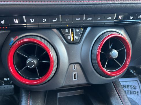 Used 2024 Chevrolet Blazer RS w/ Enhanced Convenience Package image 18