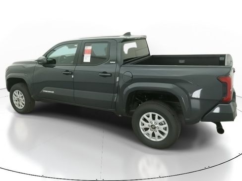 New 2026 Toyota Tacoma SR5 image 4