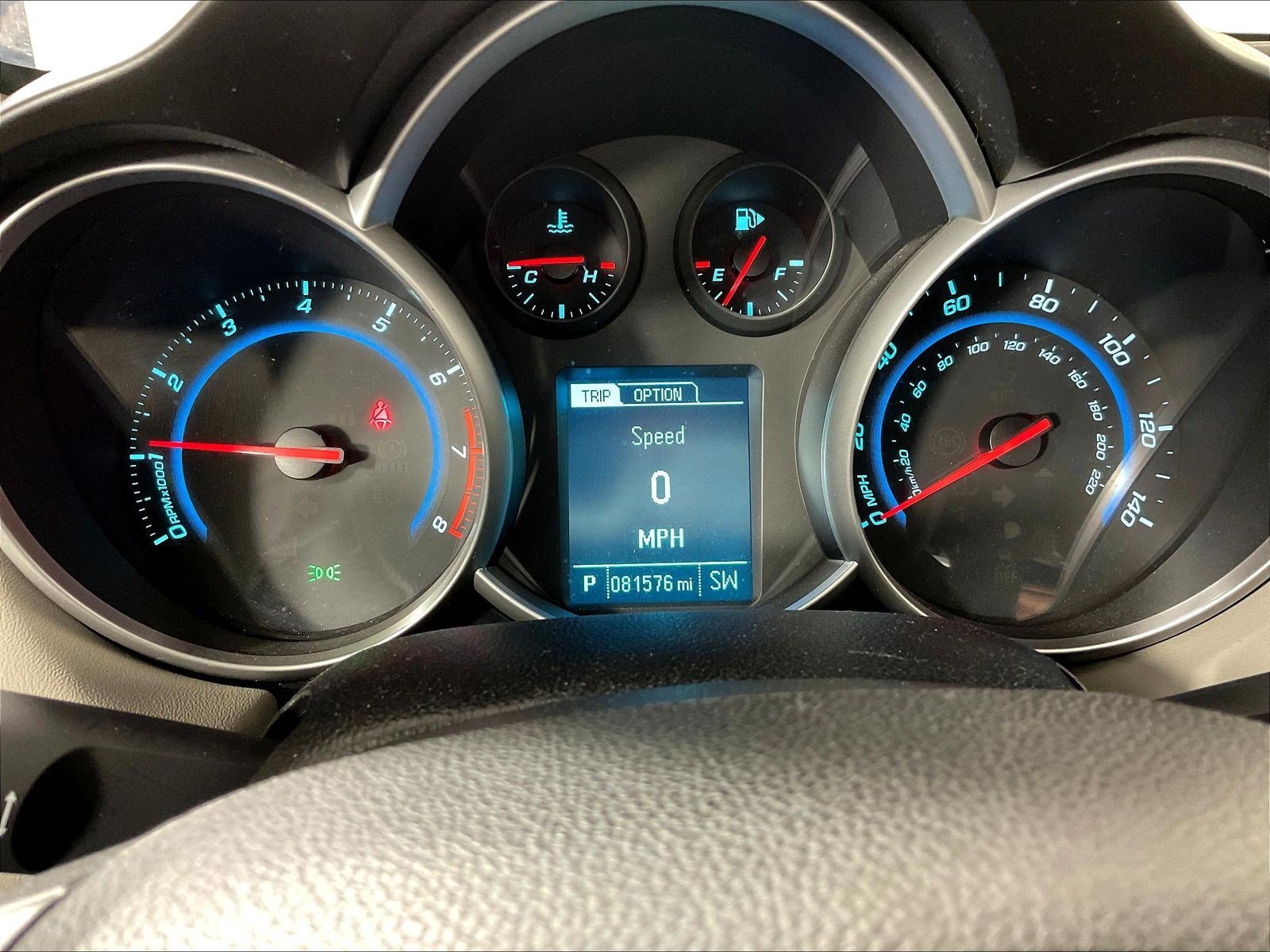 Used 2014 Chevrolet Cruze LS FWD image 13