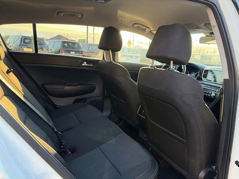 Used 2021 Kia Sportage LX image 29