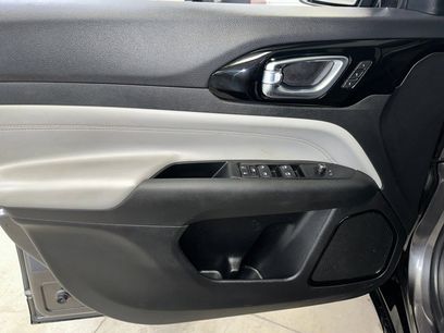 Used 2022 Jeep Compass Limited w/ Elite Group