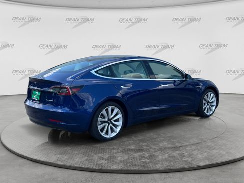 Used 2020 Tesla Model 3 Long Range AWD/4WD image 7
