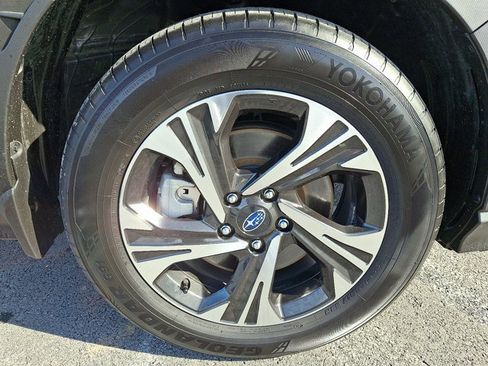 Certified 2024 Subaru Crosstrek 2.0i Premium image 9