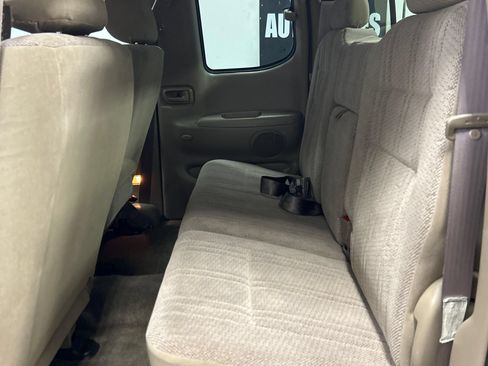 Used 2001 Toyota Tundra SR5 w/ Convenience Pkg RWD image 10