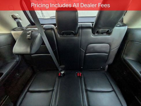Used 2023 Nissan Pathfinder SL AWD/4WD image 15