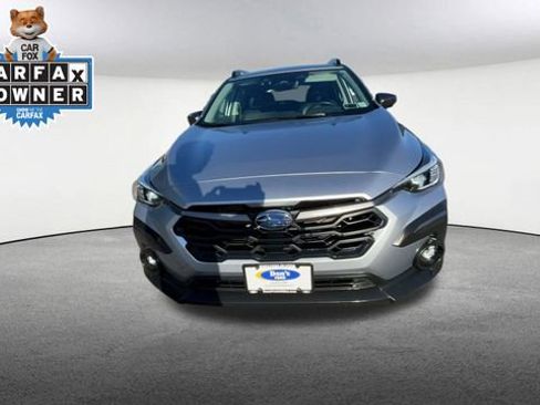 Used 2024 Subaru Crosstrek 2.5i Limited image 3