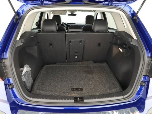 Used 2022 Volkswagen Taos SE image 29