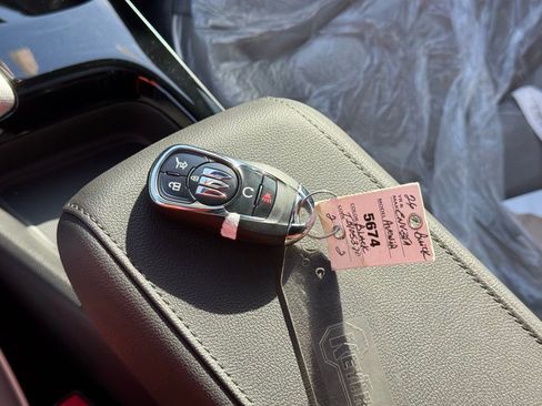 New 2026 Buick Envista Avenir image 35