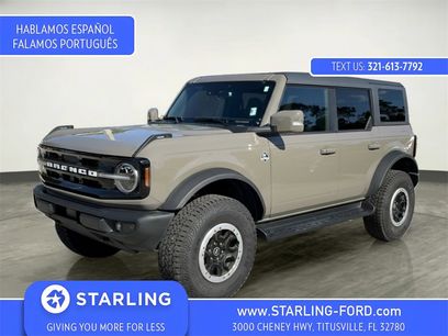 Certified 2025 Ford Bronco Outer Banks w/ Sasquatch Package