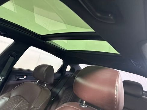 Used 2019 Kia Optima SX image 12