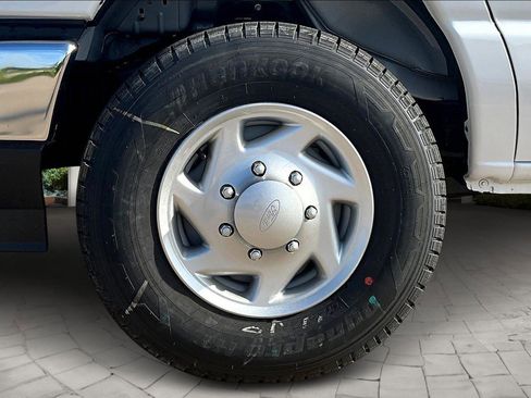 New 2025 Ford E-350 and Econoline 350 Super Duty w/ Power Equipment Group image 12