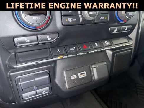 Used 2021 Chevrolet Silverado 1500 RST image 17