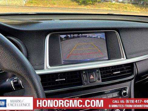 Used 2020 Kia Optima LX FWD image 14